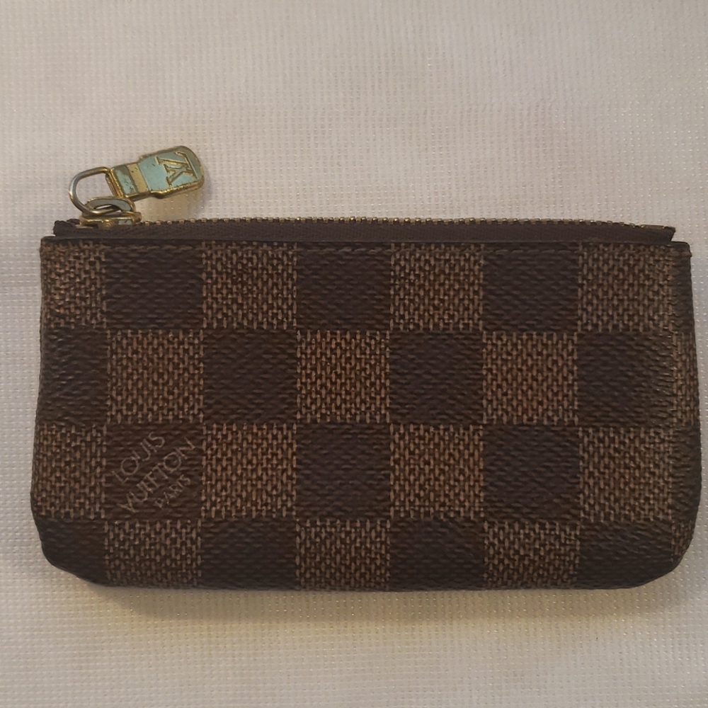 Louis Vuitton Damier Ebene Key Pouch
